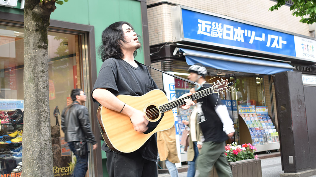 ストリートライブ