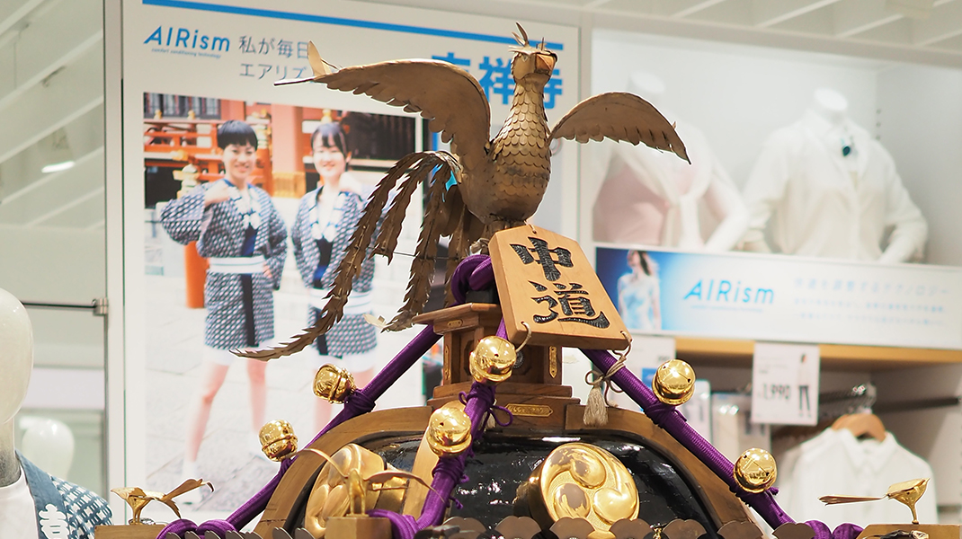 中道神輿の鳳凰